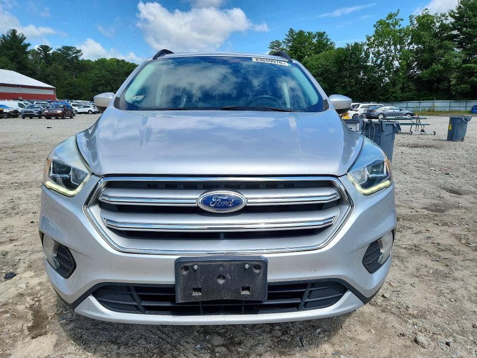 2017 FORD ESCAPE SE 5