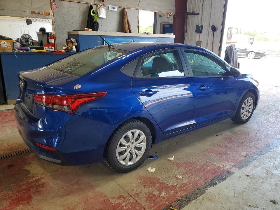 2022 HYUNDAI ACCENT SE 3