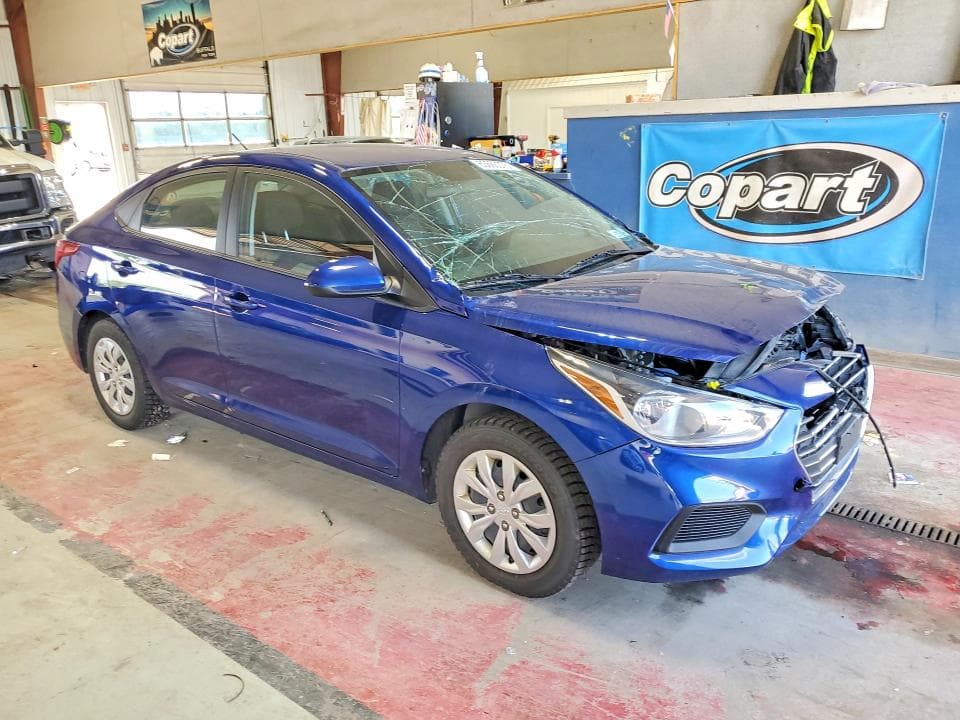 2022 HYUNDAI ACCENT SE 4