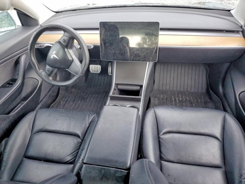 2020 TESLA MODEL 3 8