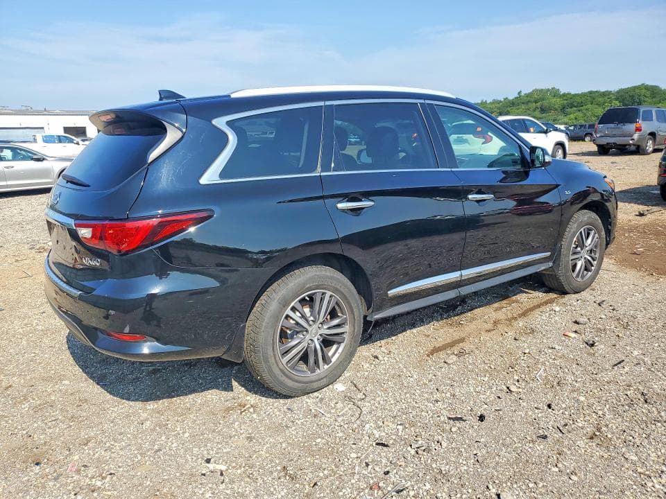 2017 INFINITI QX60 BASE 3