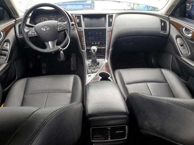 2018 INFINITI Q50 3.0T LUXE 8