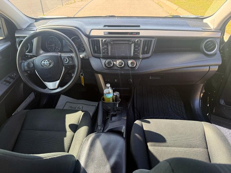 2018 TOYOTA RAV4 LE 9