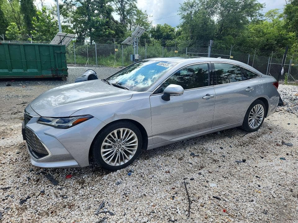 2019 TOYOTA AVALON LIMITED - 1