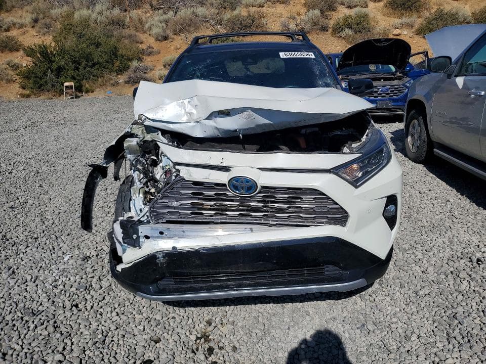 2021 TOYOTA RAV4 XSE 5