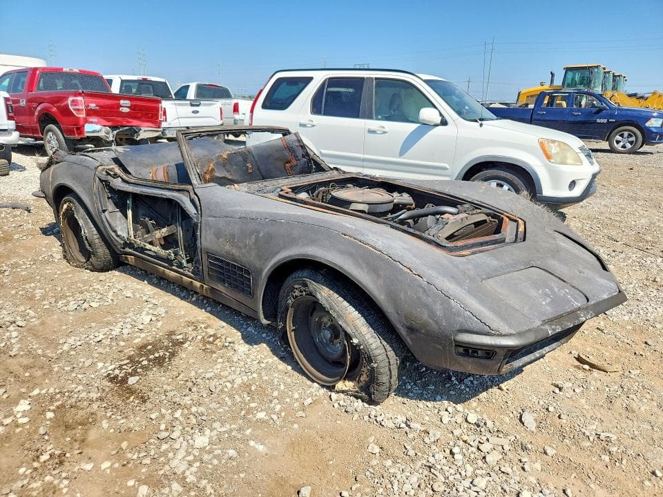 1972 CHEVROLET CORVETTE 4