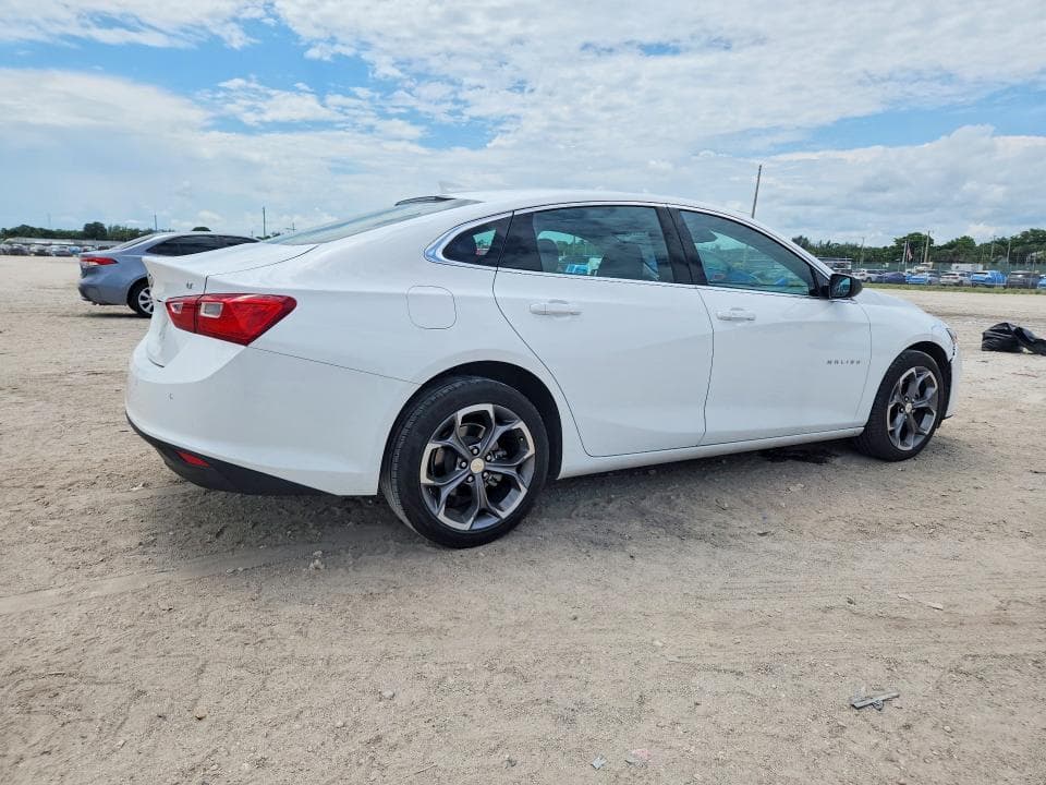 2024 CHEVROLET MALIBU LT 3