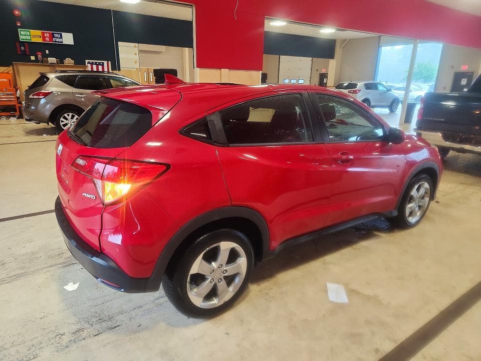 2018 HONDA HR-V LX 3
