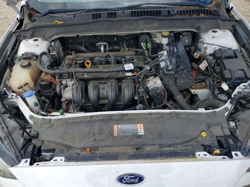 2017 FORD FUSION SE 11