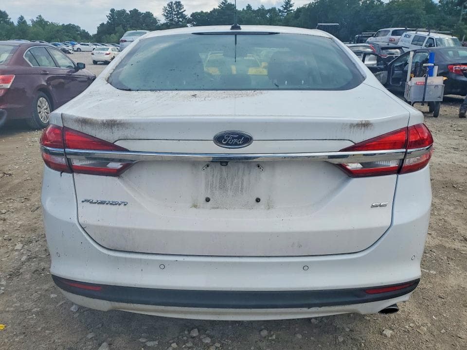 2017 FORD FUSION SE 6
