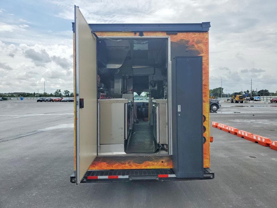 2021 FORD TRANSIT FOOD TRUCK 6