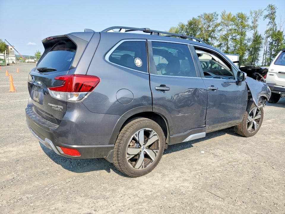 2021 SUBARU FORESTER TOURING 3