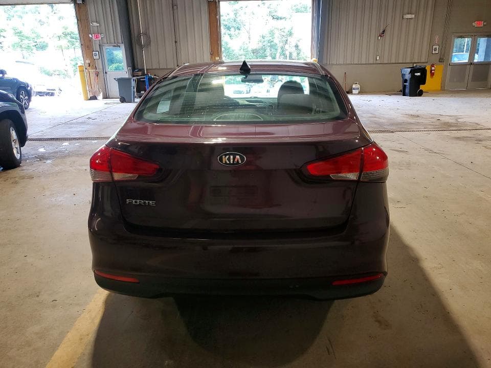 2018 KIA FORTE LX 6