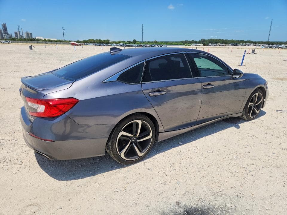 2018 HONDA ACCORD SPORT 3