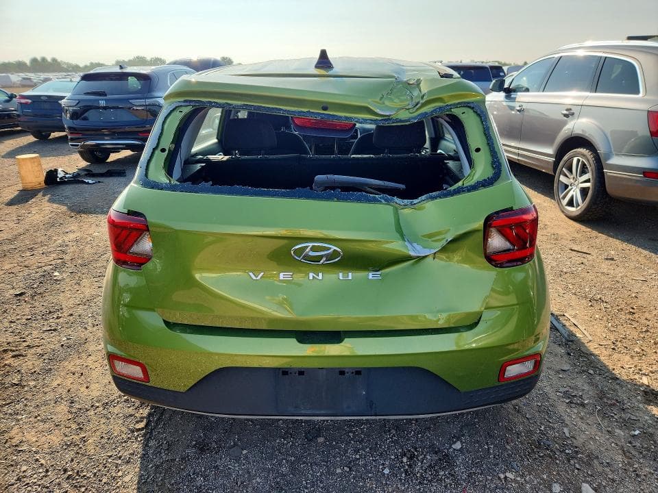 2020 HYUNDAI VENUE SE 6
