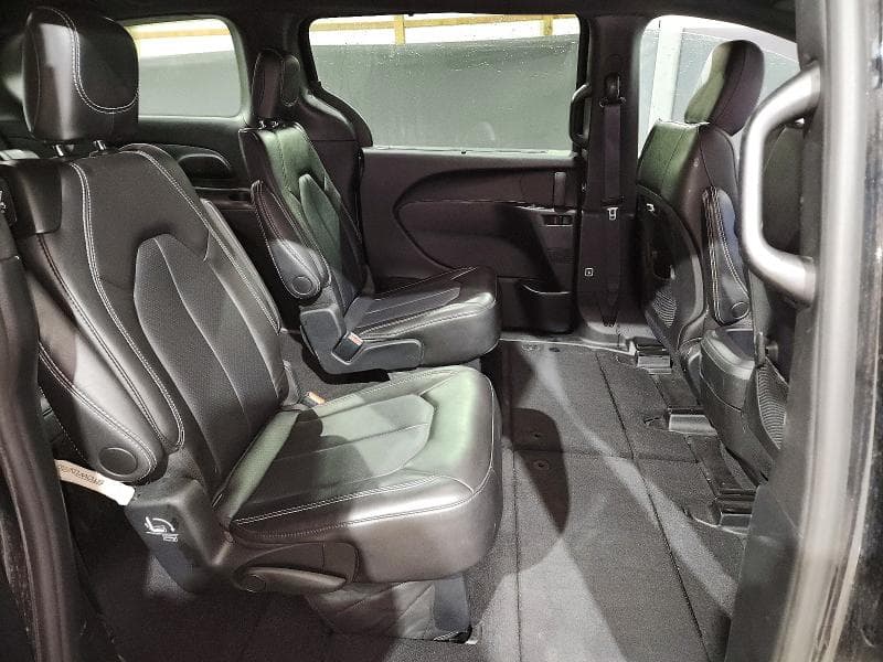 2026 CHRYSLER PACIFICA SELECT 11