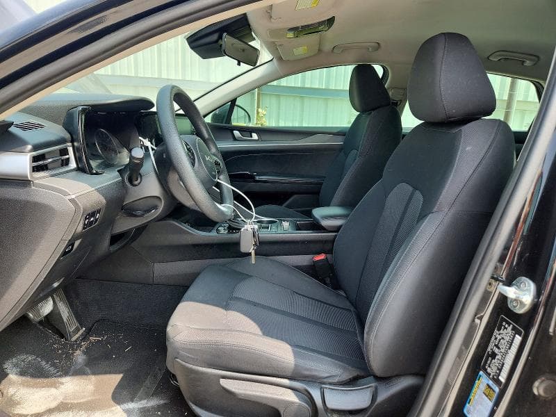 2022 KIA K5 LX 7