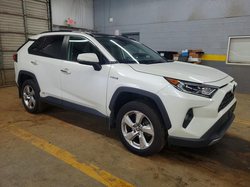 2021 TOYOTA RAV4 LIMITED 4