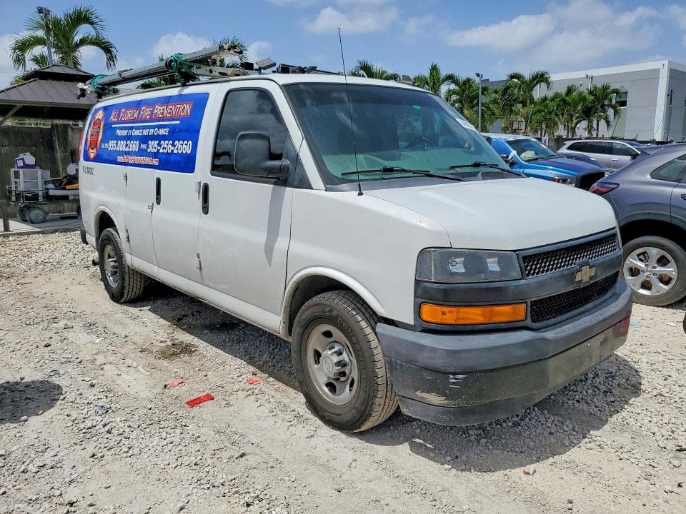 2018 CHEVROLET EXPRESS G2500 4