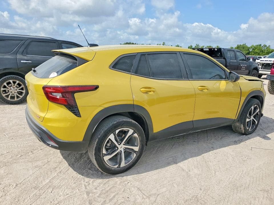 2024 CHEVROLET TRAX 1RS 3