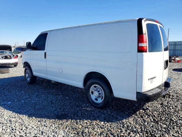 2018 CHEVROLET EXPRESS G2500 4LT 2