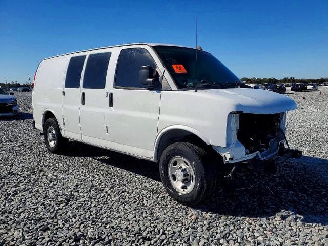 2018 CHEVROLET EXPRESS G2500 4LT 4