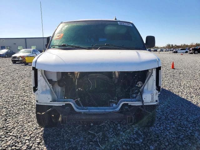 2018 CHEVROLET EXPRESS G2500 4LT 5