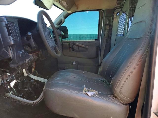 2018 CHEVROLET EXPRESS G2500 4LT 7