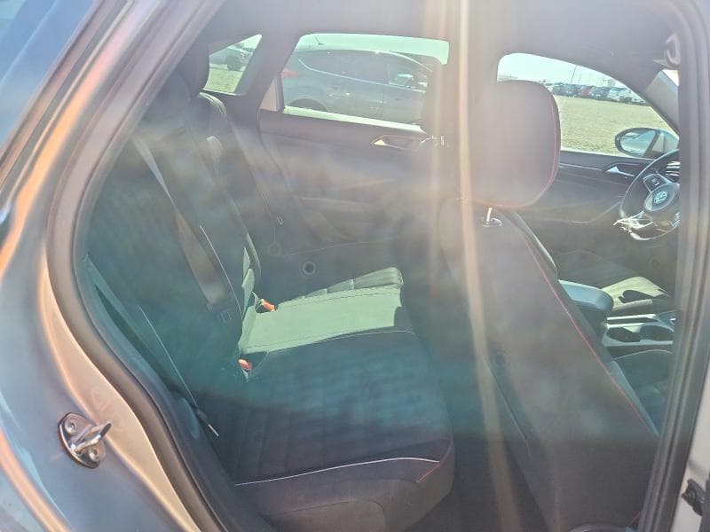 2019 VOLKSWAGEN JETTA GLI 10