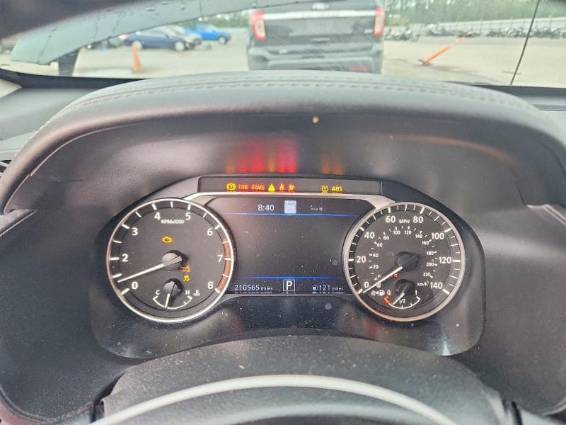 2019 NISSAN ALTIMA SL 9