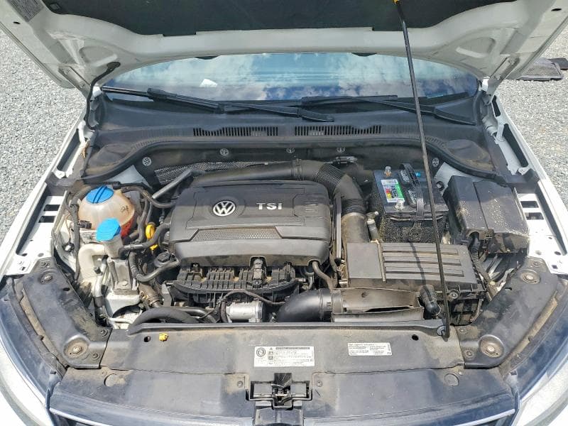 2017 VOLKSWAGEN JETTA SPORT 11