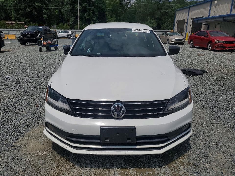 2017 VOLKSWAGEN JETTA SPORT 5