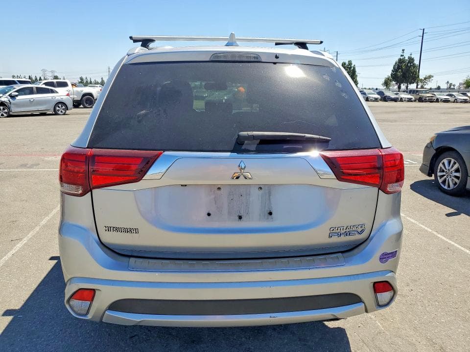 2018 MITSUBISHI OUTLANDER SE 6