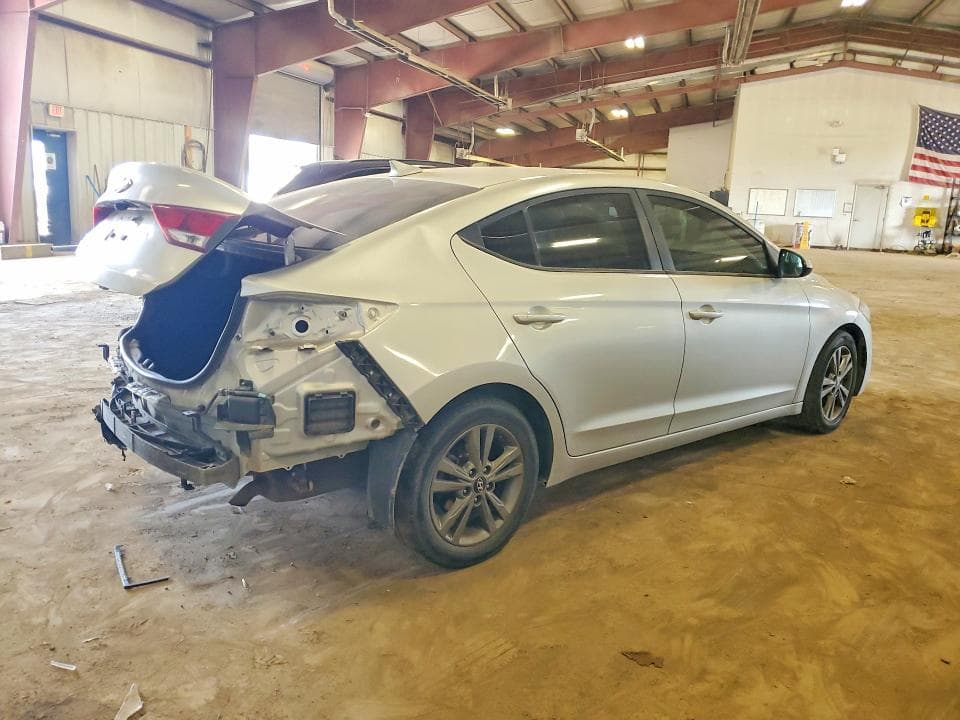2018 HYUNDAI ELANTRA SEL 3