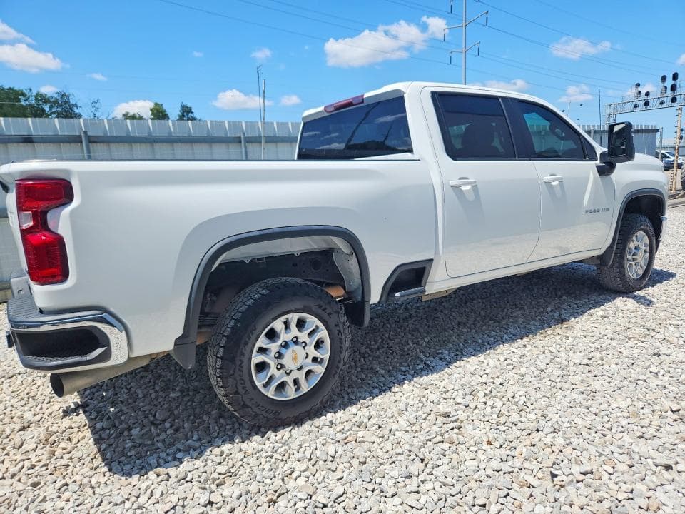 2023 CHEVROLET SILVERADO K2500 HEAVY DUTY LT 3