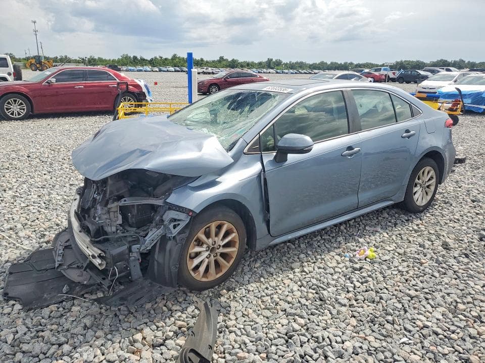 2020 TOYOTA COROLLA XLE - 1