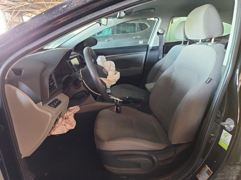 2020 HYUNDAI ELANTRA SEL 7