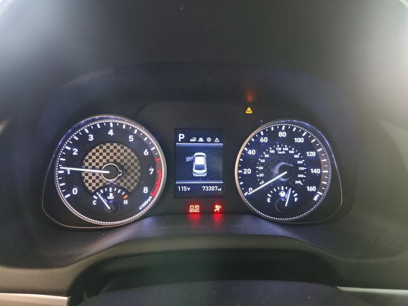 2020 HYUNDAI ELANTRA SEL 9
