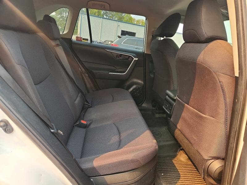 2022 TOYOTA RAV4 LE 11