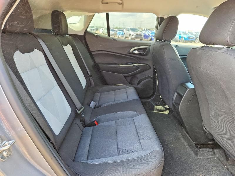 2024 CHEVROLET TRAX LS 10