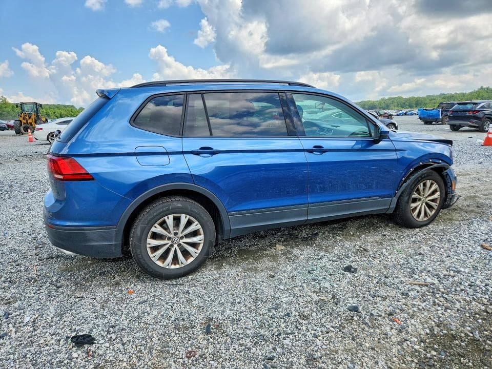2018 VOLKSWAGEN TIGUAN S 3