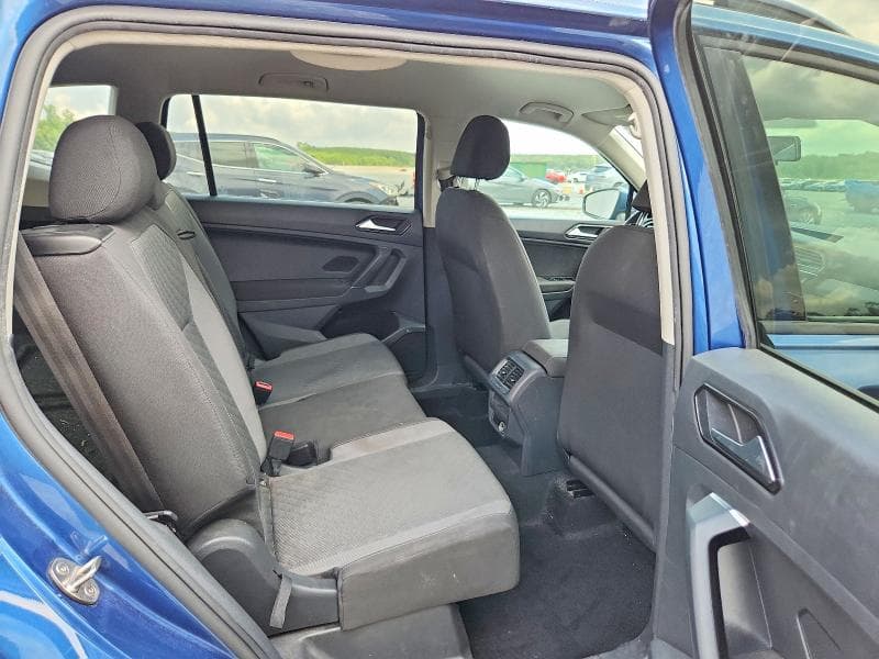 2018 VOLKSWAGEN TIGUAN S 10