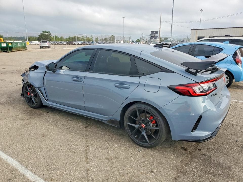 2025 HONDA CIVIC TYPE-R 2