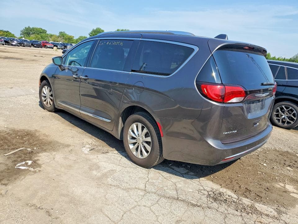 2018 CHRYSLER PACIFICA TOURING L 2