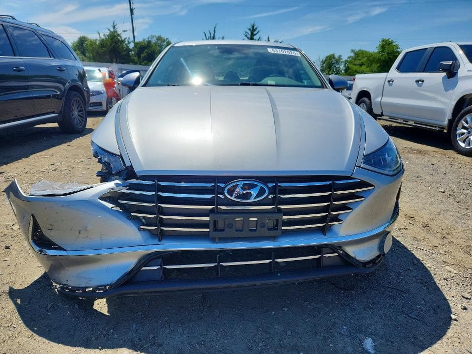 2021 HYUNDAI SONATA SE 5