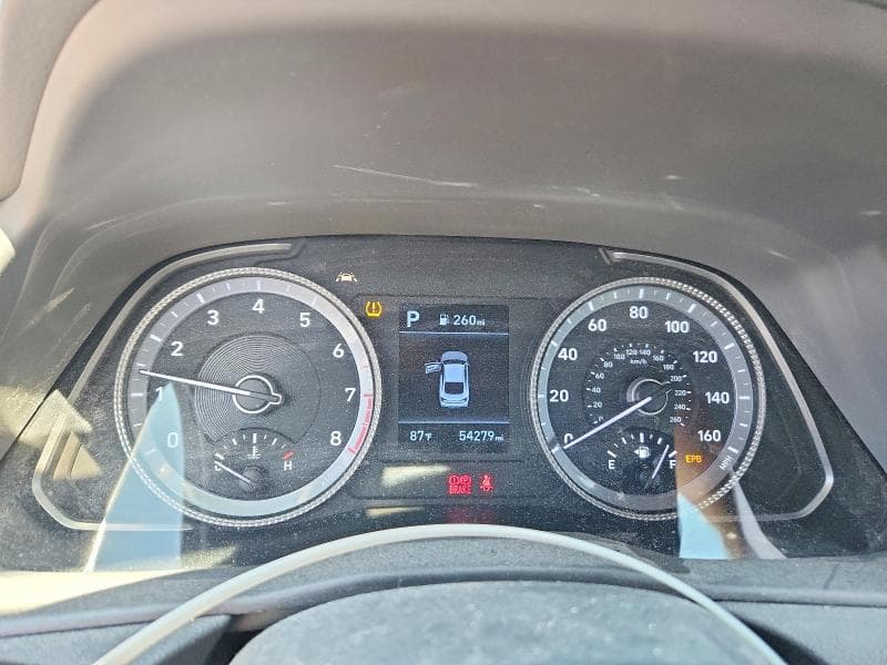 2021 HYUNDAI SONATA SE 9