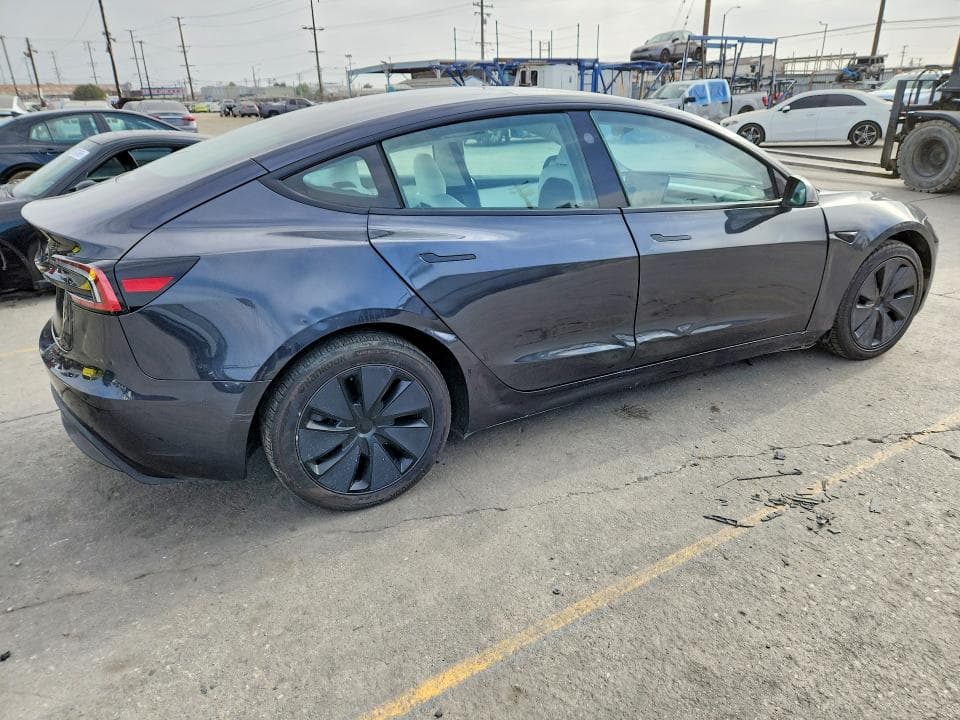 2024 TESLA MODEL 3 3