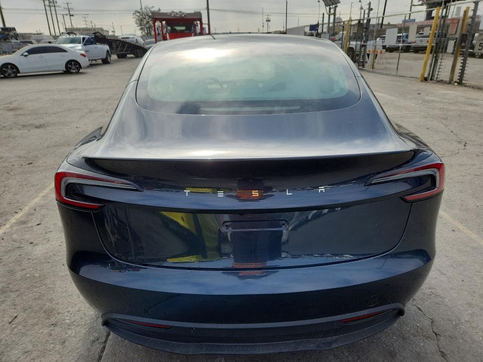 2024 TESLA MODEL 3 6