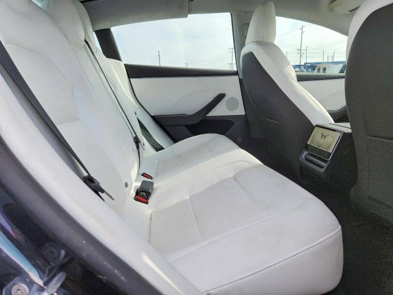 2024 TESLA MODEL 3 10