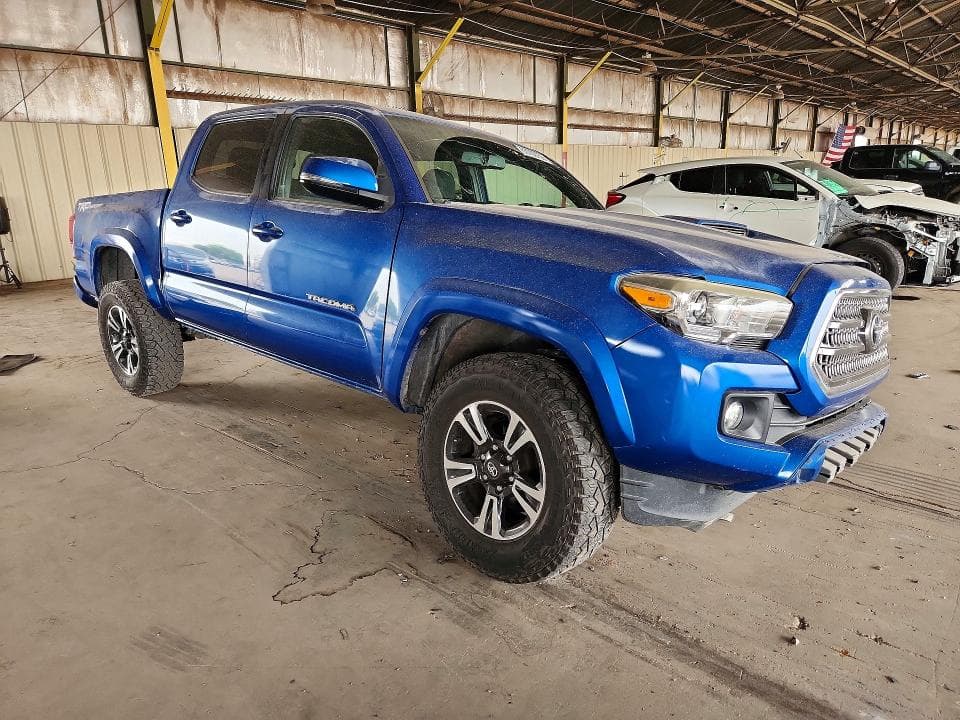 2017 TOYOTA TACOMA TRD SPORT 4